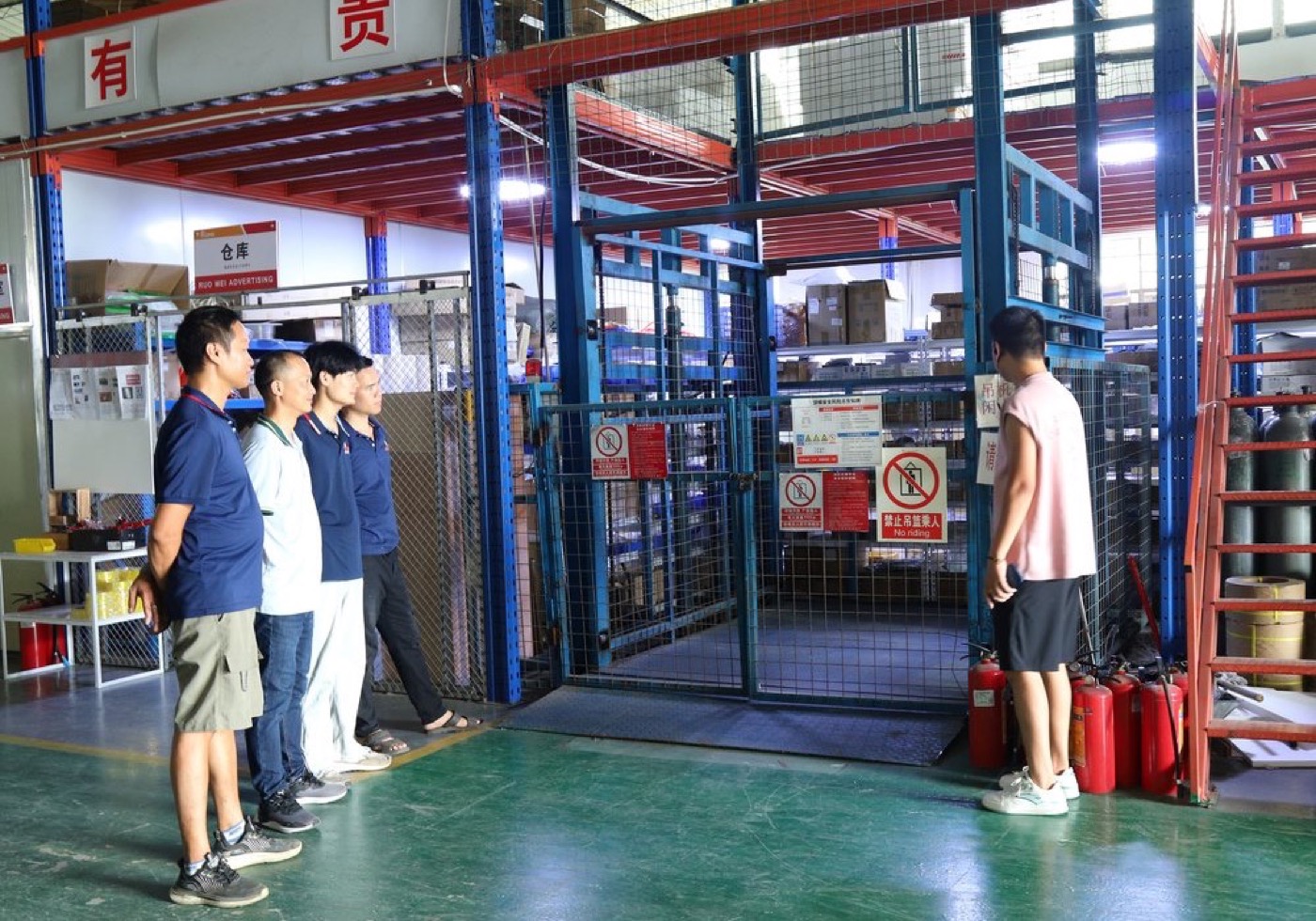 Quality checking and packing for LED light box production