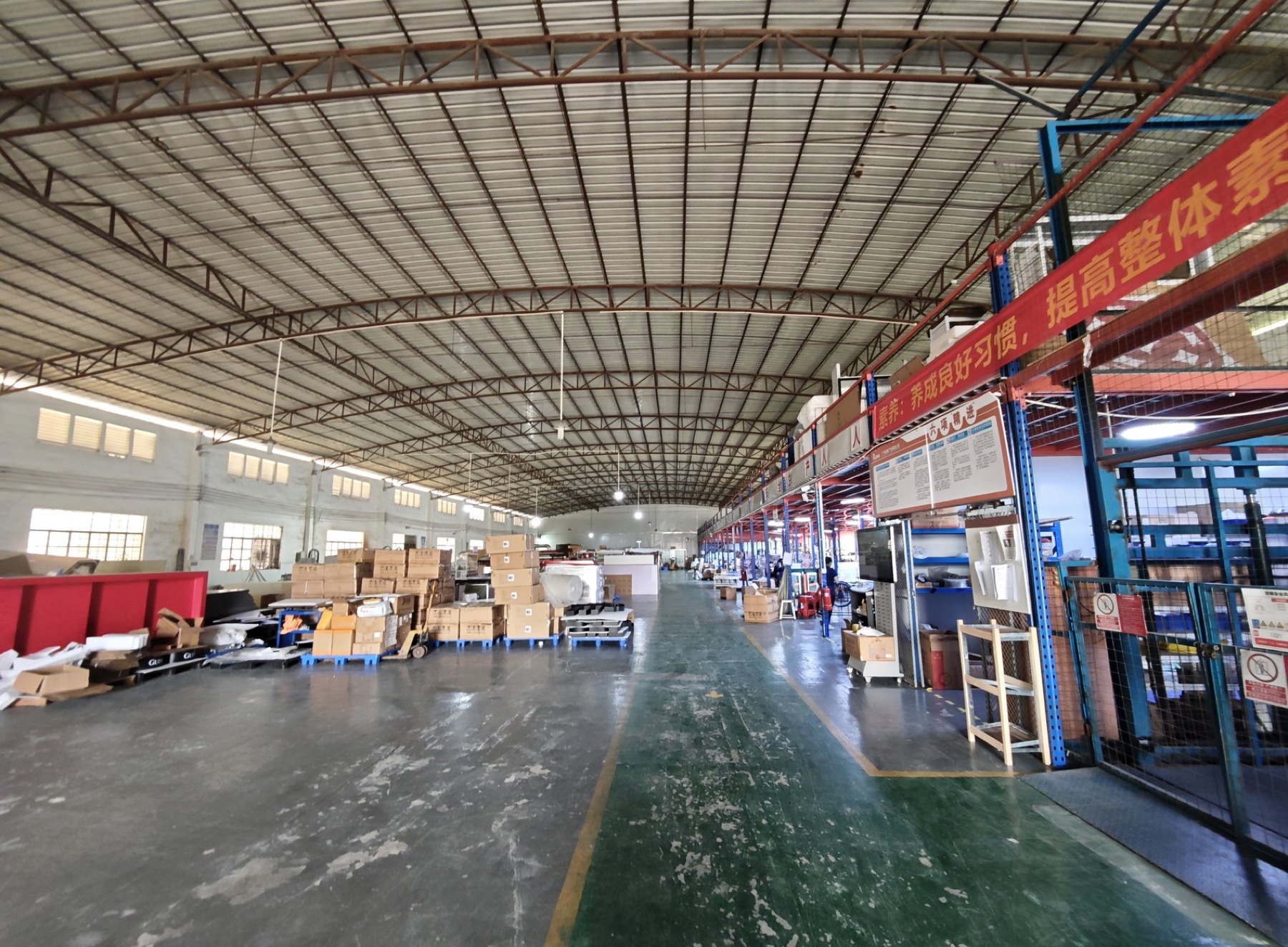 RUOMEI factory floor with illuminated display production